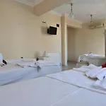 Bed & Breakfast Deniz *